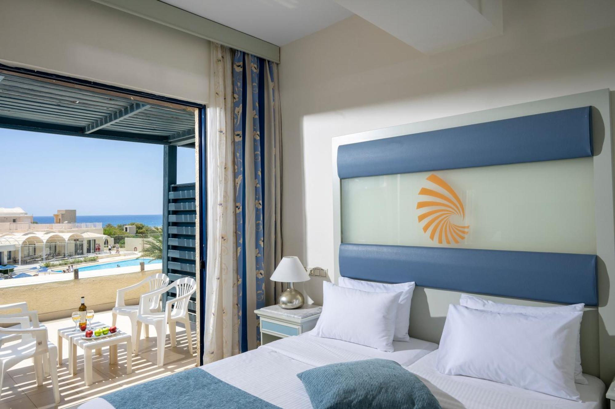 Mare Blue Hotel Jerapetra Zewnętrze zdjęcie